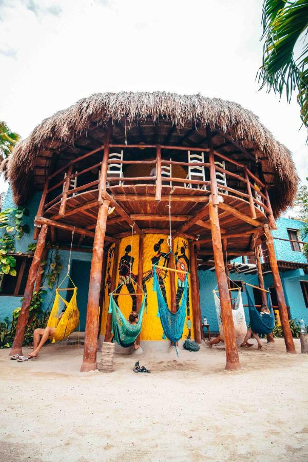 Tribu Hostel Isla Holbox Exterior photo